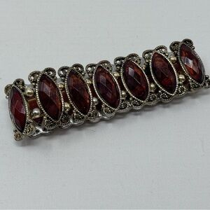 Vintage stretch bracelet